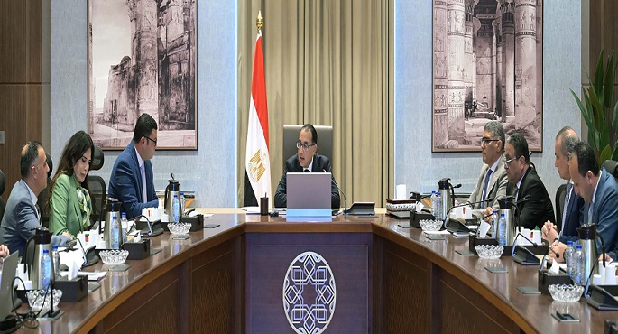 مدبولي يوجه برفع كفاءة وتطوير الوحدات المبنية بأرض مطار إمبابة مع الاهتمام بالحديقة واستعادة رونقها
