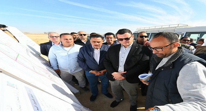 بالصور.. وزير الإسكان ومحافظ مطروح يتفقدان منطقة “شمس الحكمة”