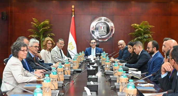 وزير الاستثمار يستعرض مع وفد اليونيدو مشروعات المنظمة في مصر