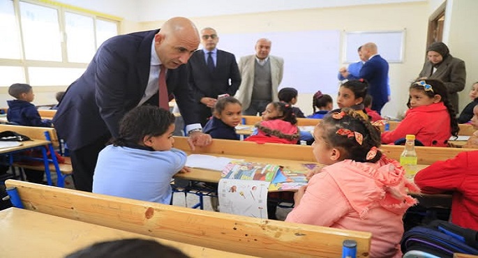 بالصور.. وزير التعليم يوجه بإرسال لجان لمدرستي “تحيا مصر ١” و”وتحيا مصر ٢” لمتابعة انتظام العملية التعليمية