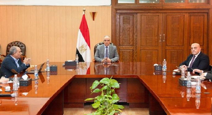 بالصور.. وزير الرى يتابع تقييم إسبوع القاهرة السابع للمياه والإطار العام لخطة عمل إسبوع القاهرة الثامن للمياه