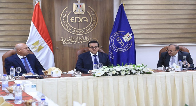 بالصور .. وزير الصحة : استراتيجية ترشيد الاستهلاك الدوائي ساهمت في حل أزمة نقص الأدوية
