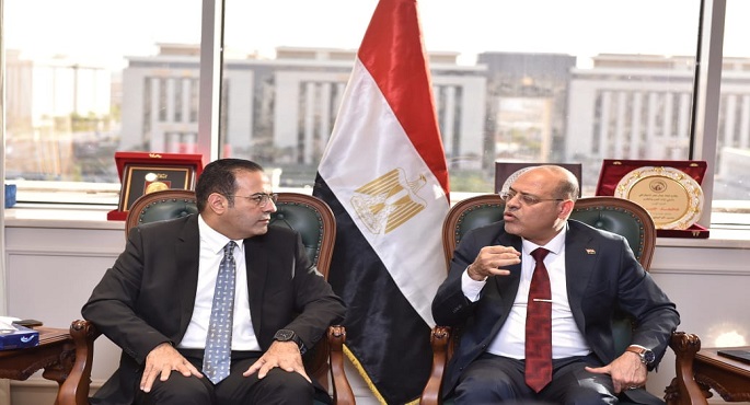بالصور.. وزير العمل يستقبل وفدا من مجلس النواب وإتحاد شباب المصريين في الخارج
