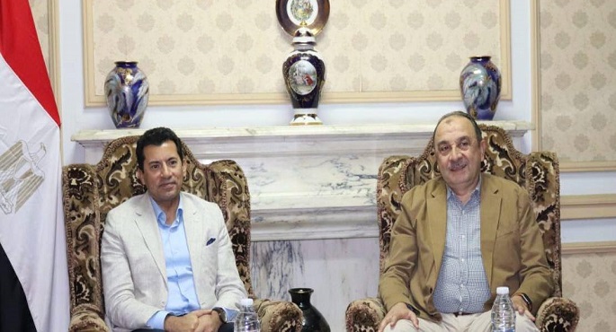 بالصور.. وزير قطاع الأعمال العام يستقبل وزير الرياضة بشركة غزل المحلة ويلتقيان نواب البرلمان بالغربية