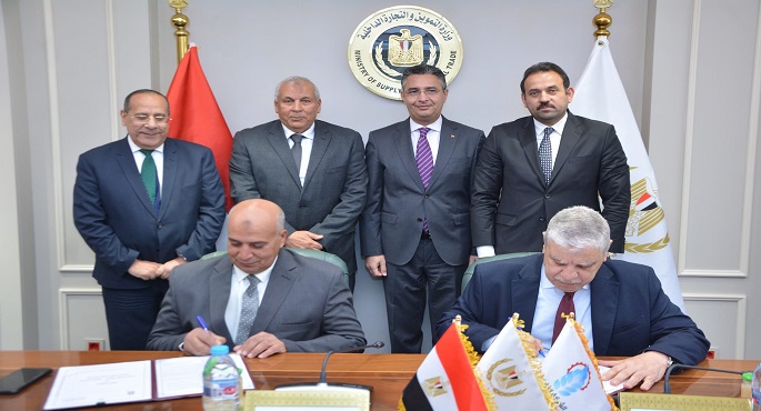 بروتوكول تعاون بين القابضة للصناعات الغذائية ومحافظة الوادي الجديد لافتتاح أسواق اليوم الواحد