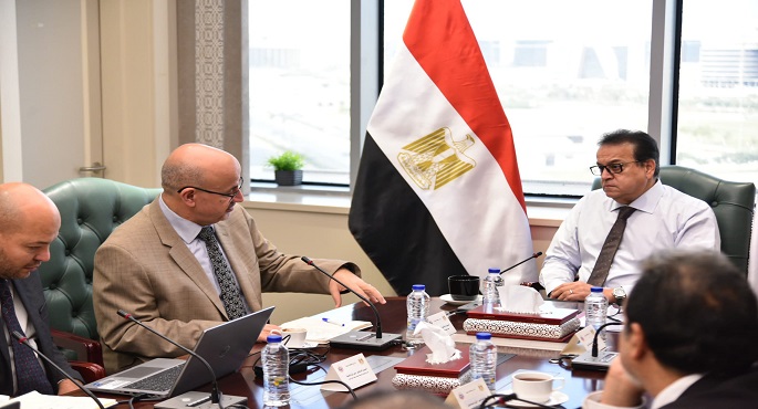 وزير الصحة يستعرض مع ممثل منظمة الصحة العالمية سبل التعاون لمواجهة تداعيات الحروب في غزة والسودان