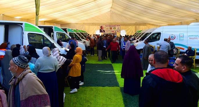 بالصور.. المنطقة الشمالية العسكرية تنظم عدداً من القوافل الطبية لخدمة المجتمع المدنى