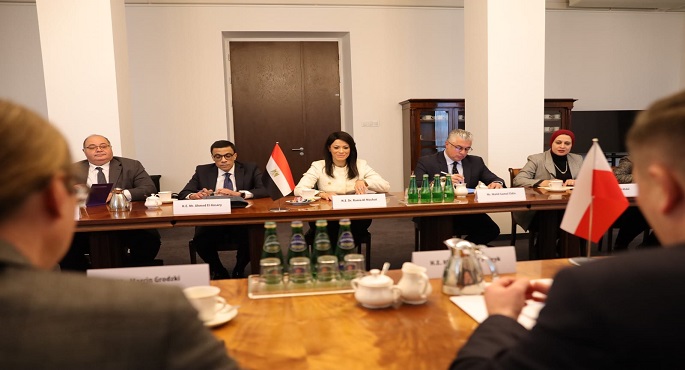 بالصور.. المشاط تعقد جلسة مباحثات موسعة مع نظيرها البولندي