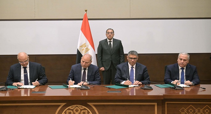 بالصور.. رئيس الوزراء يشهد مراسم توقيع ثلاثة بروتوكولات بشأن سداد مديونيات مؤسسات صحفية قومية