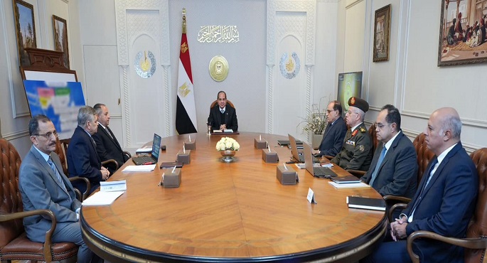 الرئيس السيسي يشدد على ضرورة تعظيم العائد الاقتصادي للموانئ المطلة على المجرى الملاحي لقناة السويس
