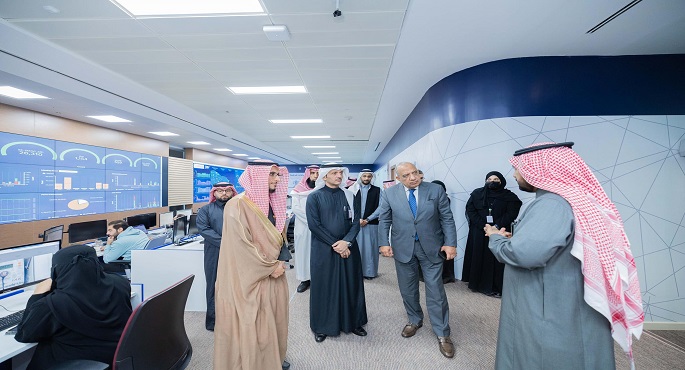 وزير الكهرباء يبحث فى السعودية مشروعات تخزين الكهرباء بأنظمة البطاريات المستقلة