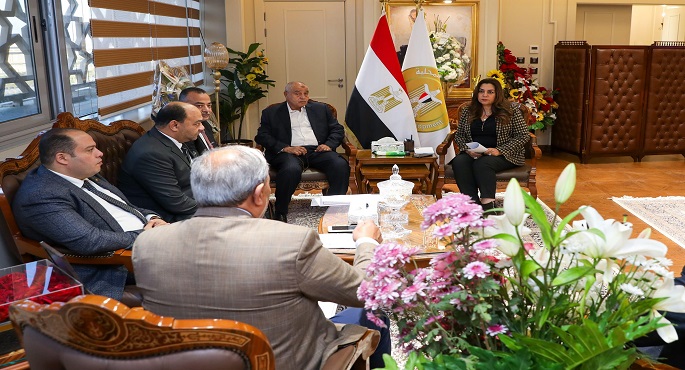 بالصور .. وزيرة التنمية المحلية تلتقى بعدد من السادة أعضاء مجلس النواب