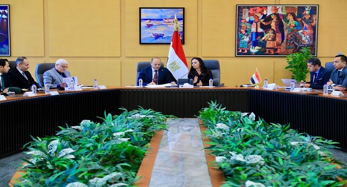 بالصور.. وزيرا التضامن الاجتماعي والعمل يترأسان الاجتماع الأول للجنة الحماية الاجتماعية
