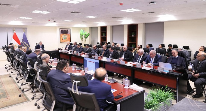 وزير الاتصالات يناقش المشروعات الاستراتيجية الوطنية للأمن السيبرانى