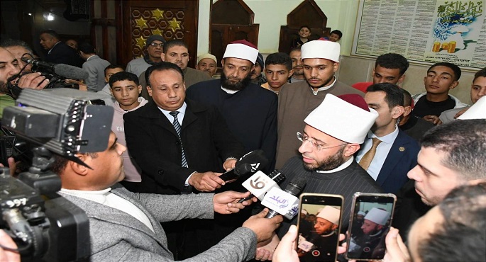بالصور.. وزير الأوقاف يدشن مبادرة عودة الكتاتيب ويتفقد كتاتيب وحلقات تحفيظ القرآن الكريم بقرية كفر الشيخ