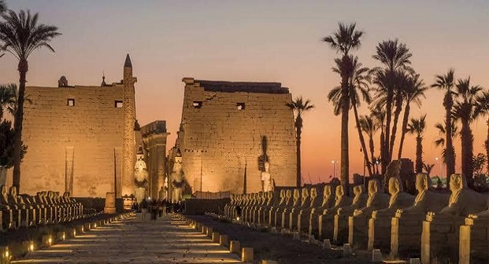 مجلة السفر والترفيه وصحيفة التليجراف تختاران الأقصر و المتحف المصري الكبير ضمن أفضل 50 وجهة و موقع سياحي في العالم عام 2025
