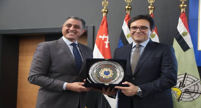 وزير الثقافة يلتقي أعضاء دورة التمثيل الدبلوماسي العسكري لمناقشة تعزيز دورهم في تمثيل مصر بالخارج