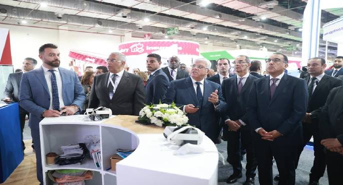 20 جامعة أهلية تقدم برامج دراسية حديثة تواكب سوق العمل
