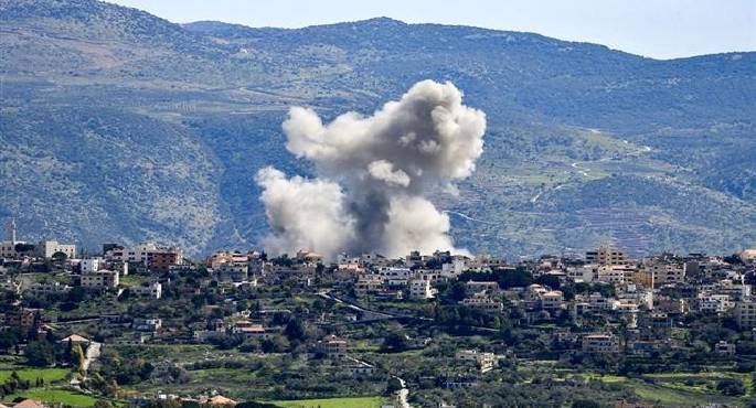 استشهاد لبنانيين وإصابة آخر في غارة اسرائيلية على بلدة الطيبة جنوبي لبنان