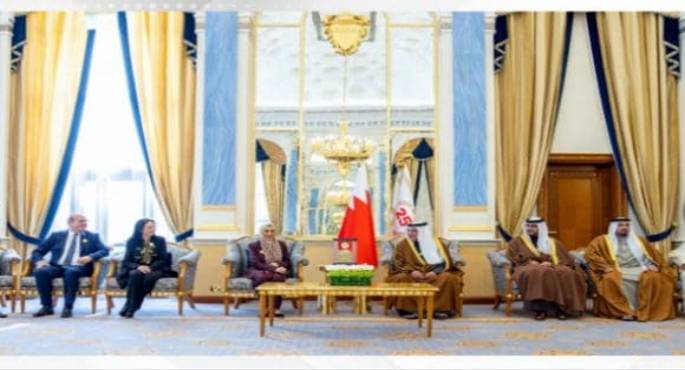 ولي عهد البحرين يستقبل وزيرة التضامن والمشاركين في مجلس وزراء الشئون الاجتماعية العرب