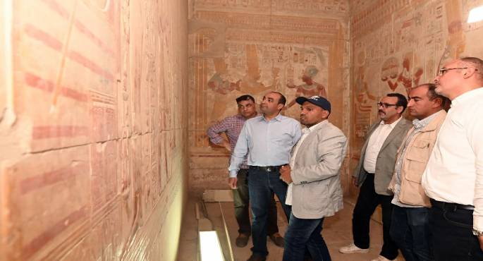 أمين عام “الأعلى للآثار”يتفقد منطقة أبيدوس والمعابد الأثرية في سوهاج