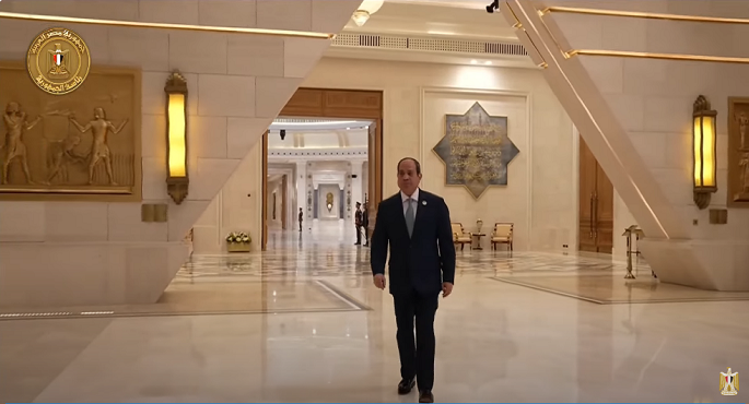 الرئيس السيسي يفتتح القمة الـ 11 لمنظمة الدول الثماني النامية للتعاون الاقتصادي