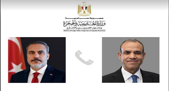 وزير الخارجية يؤكد لنظيره التركي على عناصر الموقف المصري تجاه التطورات الأخيرة في سوريا