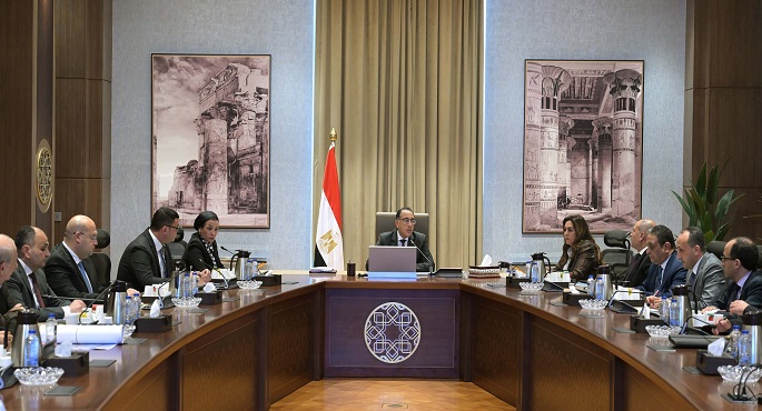بالصور.. رئيس الوزراء يتابع الموقف التنفيذي للمبادرة الرئاسية “100 مليون شجرة”