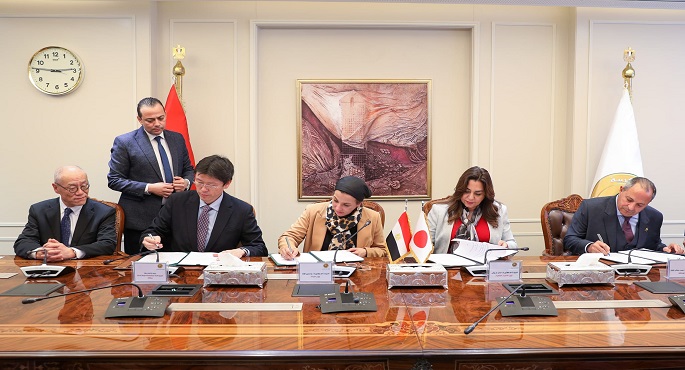 بالصور.. وزيرتا البيئة والتنمية المحلية توقعان مع (الجايكا) وثيقة “مبادرة بورسعيد” لتحسين إدارة المخلفات البلاستيكية