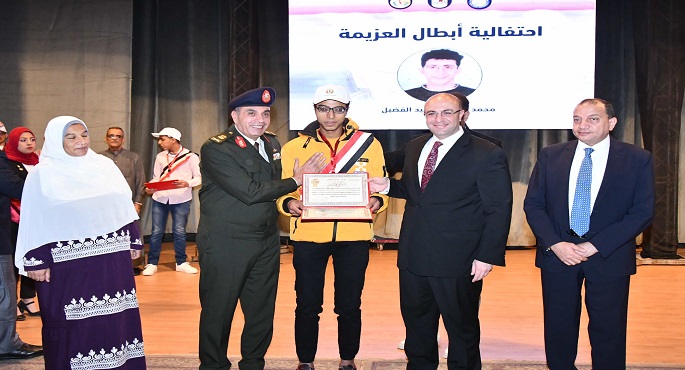 بالفيديو والصور.. “التجنيد والتعبئة” تقدم التيسيرات التجنيدية لأبناء الوطن من ذوى الهمم بعدد من المحافظات
