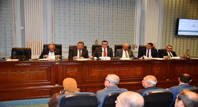 وزير الإسكان يناقش الموقف الحالي لمشروعات الخطة الاستثمارية 2024-2025 لبعض جهات الوزارة أمام لجنة الإسكان بـ”النواب”