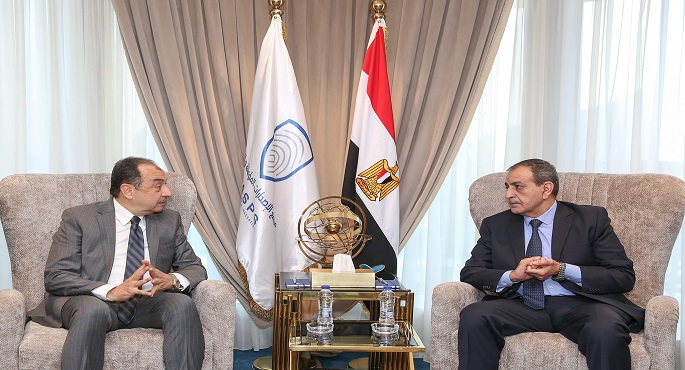وزير قطاع الأعمال يبحث مع الرئيس التنفيذي لمجمع الإصدارات المؤمنة والذكية تعزيز التعاون
