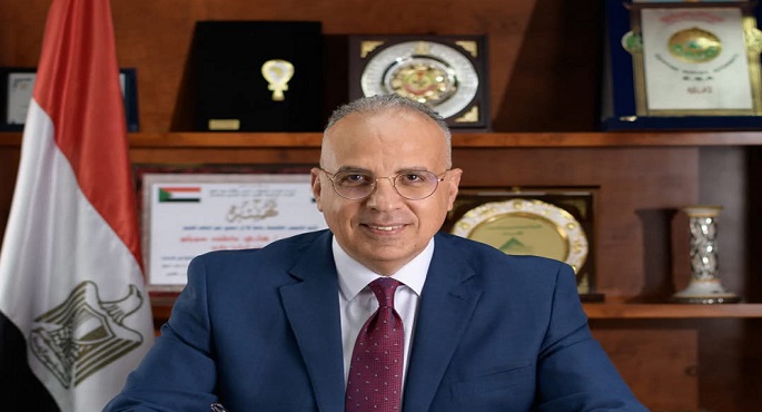 سويلم يتابع حالة منظومة الصرف الزراعى وأعمال الهيئة المصرية العامة لمشروعات الصرف