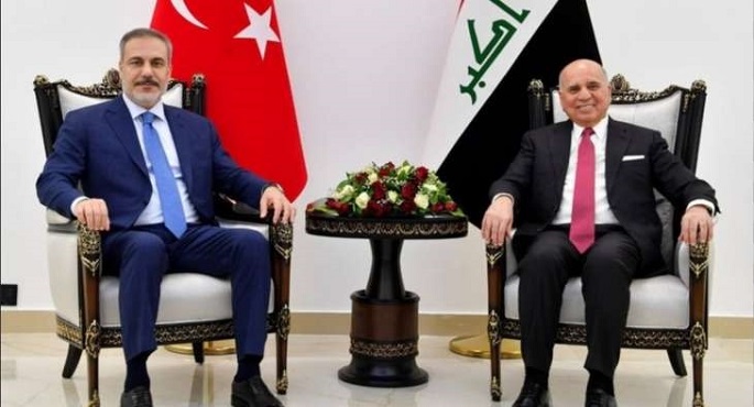 وزيرا خارجية العراق وتركيا يؤكدان خطورة الوضع في سوريا وتأثيراته المباشرة على البلدين