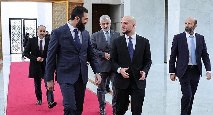 بالصور.. وفدان من البحرين وليبيا يصلان سوريا للقاء الشرع