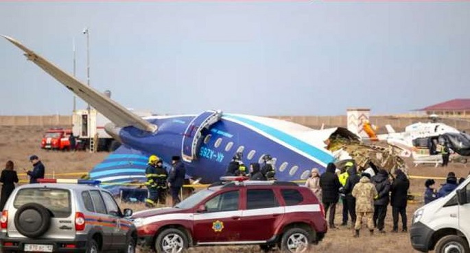 الناتو يطالب بالتحقيق في حادث تحطم طائرة خطوط أذربيجان