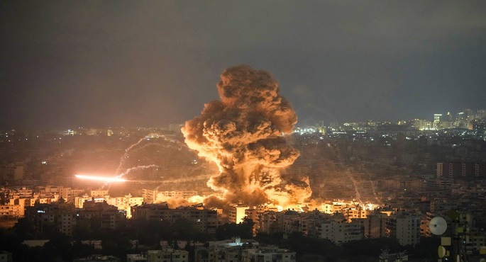 استشهاد 4 فلسطينيين بينهم طفلان في غارة إسرائيلية على وسط غزة