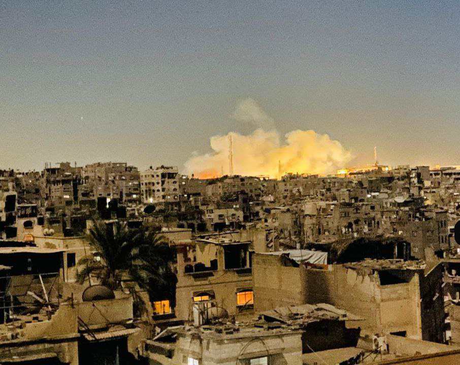 استشهاد 20 فلسطينيًا بينهم أطفال في قصف للاحتلال الإسرائيلي استهدف مدرسة تؤوي نازحين غرب خان يونس