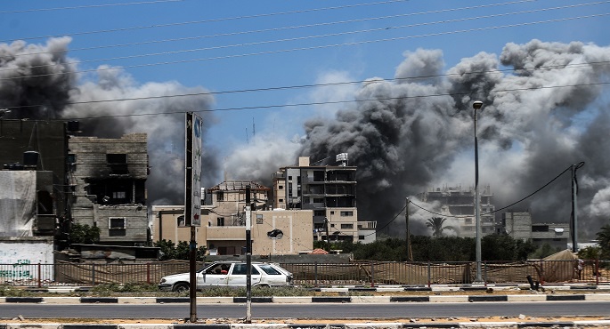 استشهاد 5 فلسطينيين في غارات إسرائيلية على رفح وحي الرمال .. و22 شهيدًا في قصف على النصيرات وسط غزة