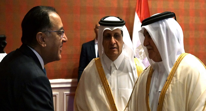 بالصور .. رئيس الوزراء يلتقي وفد رابطة رجال الأعمال القطريين