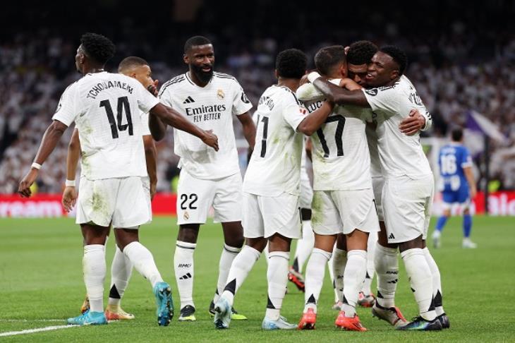 ريال مدريد يواجه فياريال لمواصلة الانتصارات وخطف صدارة الليجا الإسبانى