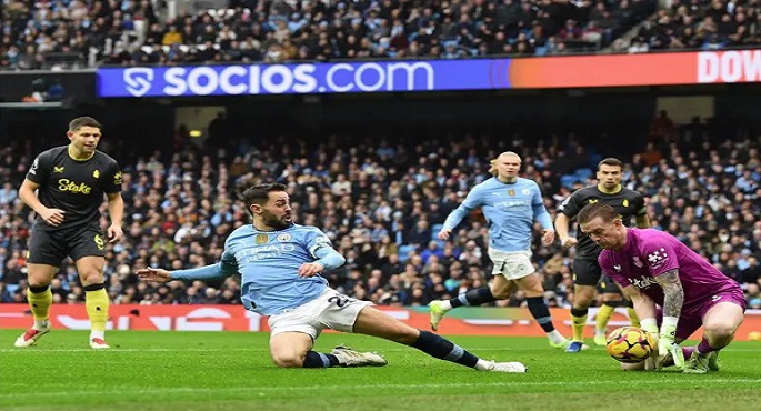 مانشستر سيتي يتعادل مع إيفرتون 1-1 بالبريميرليج