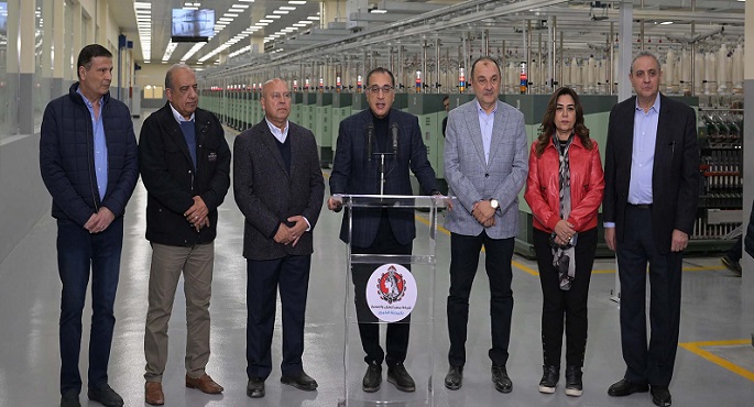 بالفيديو والصور .. رئيس الوزراء يعلن انتهاء المرحلة الأولى من تطوير مجمعات مصانع الغزل والنسيج