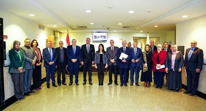 وزيرة التخطيط والتنمية الاقتصادية والتعاون الدولي تشيد بجهود معهد التخطيط القومي