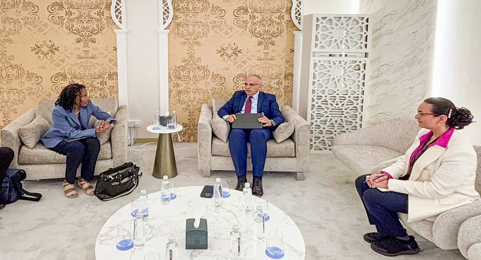 بالصور.. وزير الرى يلتقى المدير الإقليمي للبنك الدولي ، ويبحث موقف مشروع CRAFT أحد مشروعات برنامج نُوَفِّي