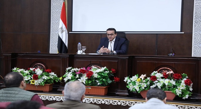 بالصور.. وزير الصحة يوجه بزيادة أطباء التخدير بمعهد القلب وتسريع إجراءات القرارات العلاجية وخفض مدة الانتظار