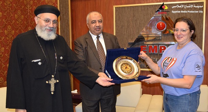 بالصور.. وفد طلاب مدرسة “فيلوباتير” المصرية بكندا يزور مدينة الإنتاج الإعلامي