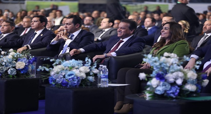 بالصور.. عبد الغفار يشيد بدور المزارعين في دعم الثروة الزراعية والأمن الغذائى