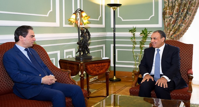 وزير الخارجية يبحث مع رئيس “هيئة الإعلام” أهمية دور الإعلام الوطني خلال المرحلة الحالية