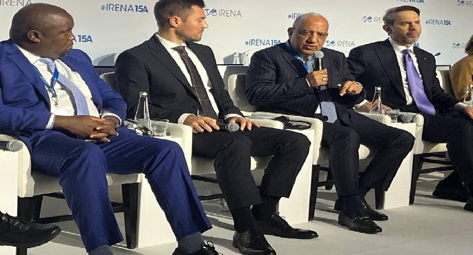 وزير الكهرباء يستعرض بالإمارات استراتيجية الطاقة بمصر وأهدافها والفرص الواعدة للاستثمارات